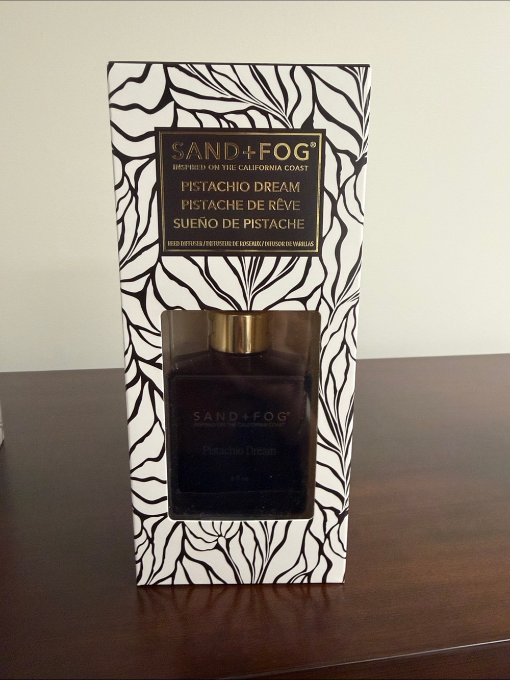 Sand + Fog Pistachio Dream Reed Diffuser — Black & Gold